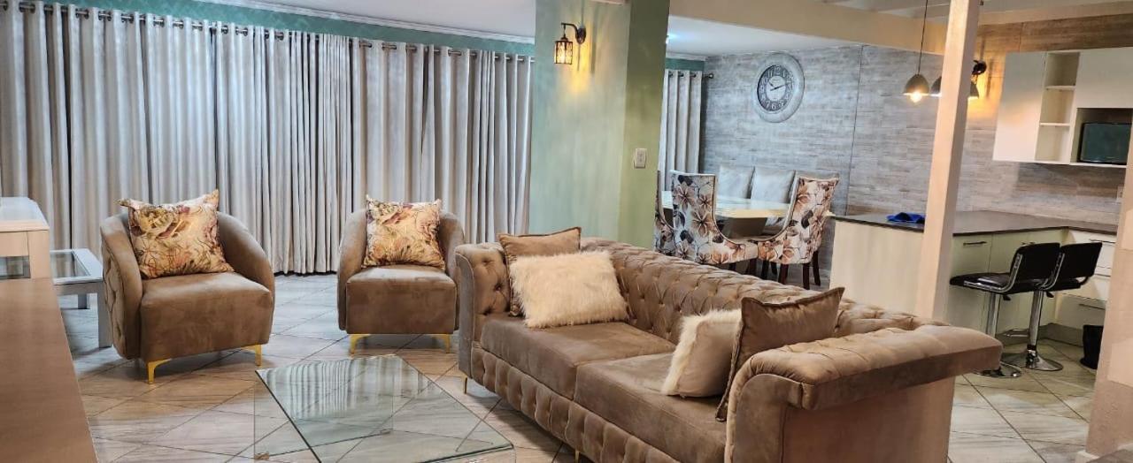 The Holiday House Harties Hartbeespoort Exteriör bild